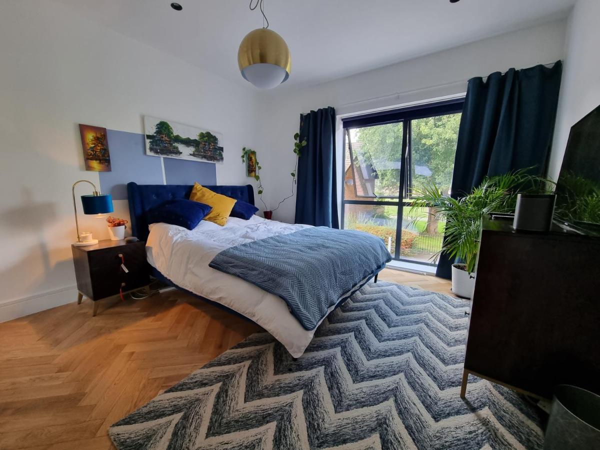 Bright Spacious Apartment In The Park London Luaran gambar